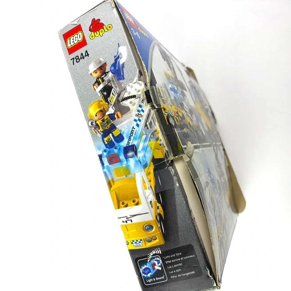 VTG‎ Lego Duplo 7844 Airport Rescue Truck Box Minifigures Partial Manual *READ